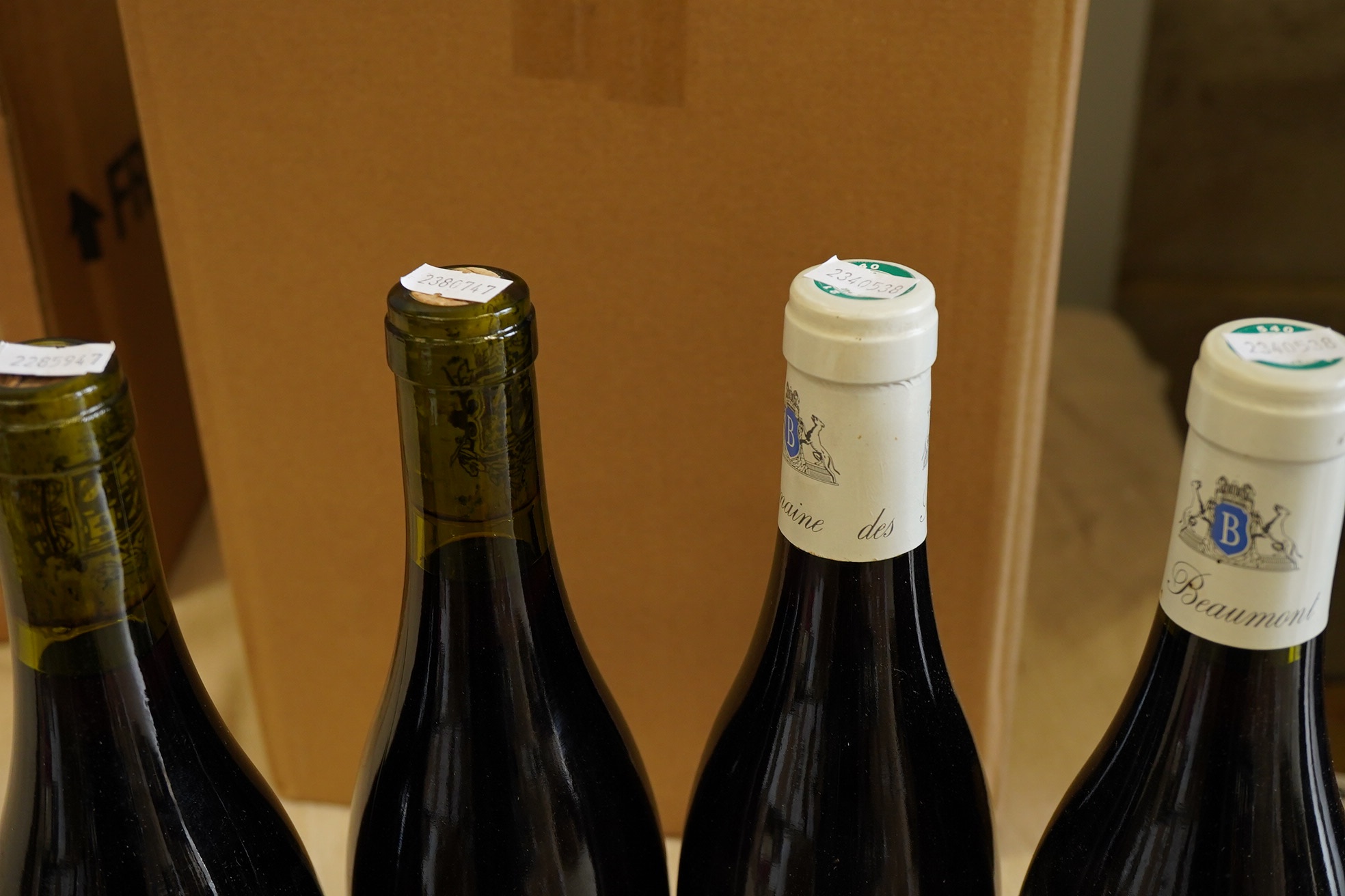Domaine des Beaumont, Clos de la Roche Grand Cru, 2008